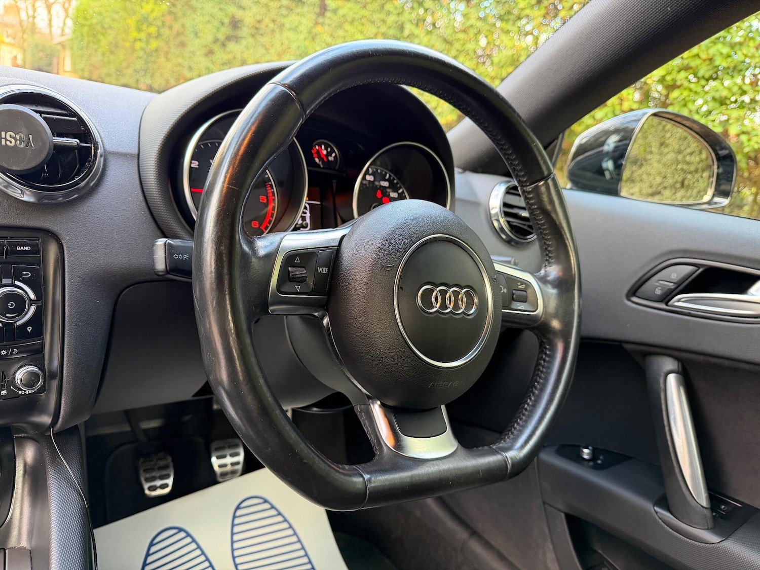 Used Audi TT 2012 for sale - 76965266: Photo 26