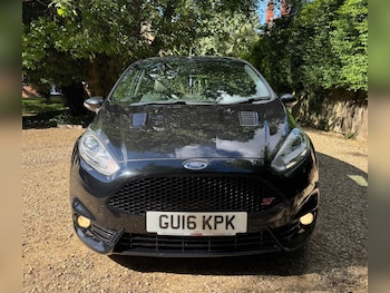 Used Ford Fiesta 2016 for sale - 76550581: Photo