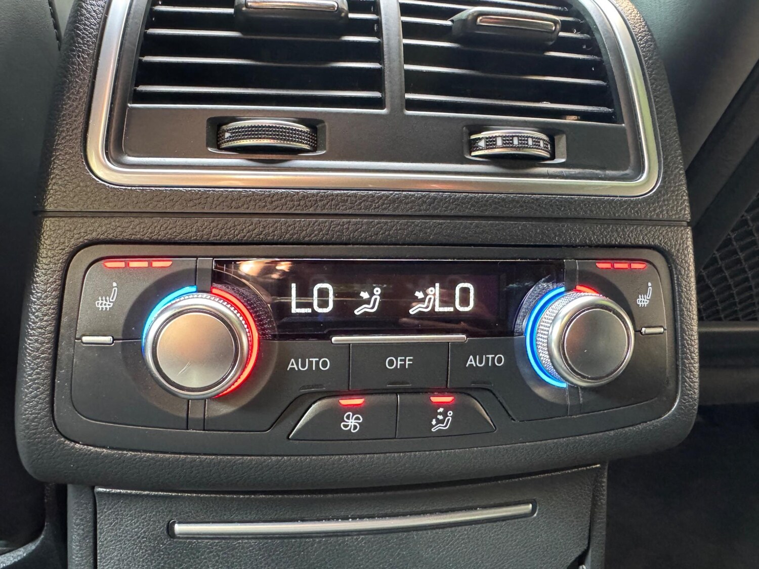 Used Audi RS7 2015 for sale - 76550334: Photo 41