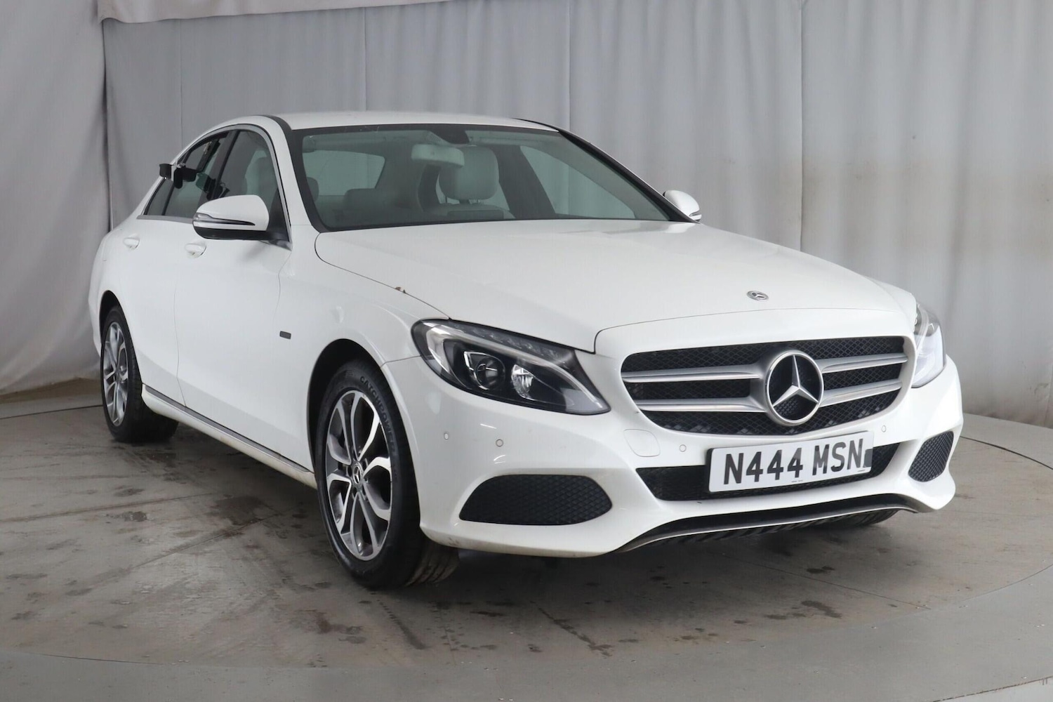 Used Mercedes-Benz C Class 2018 for sale - 76689400: Photo 5