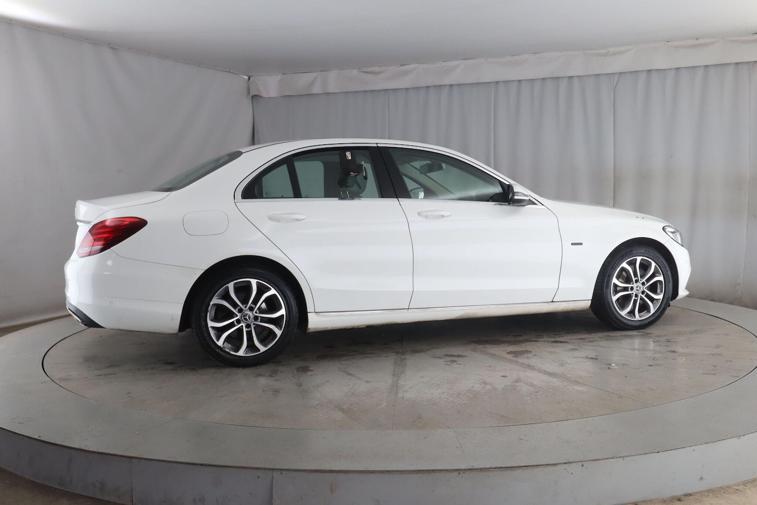 Used Mercedes-Benz C Class 2018 for sale - 76689400: Photo 7
