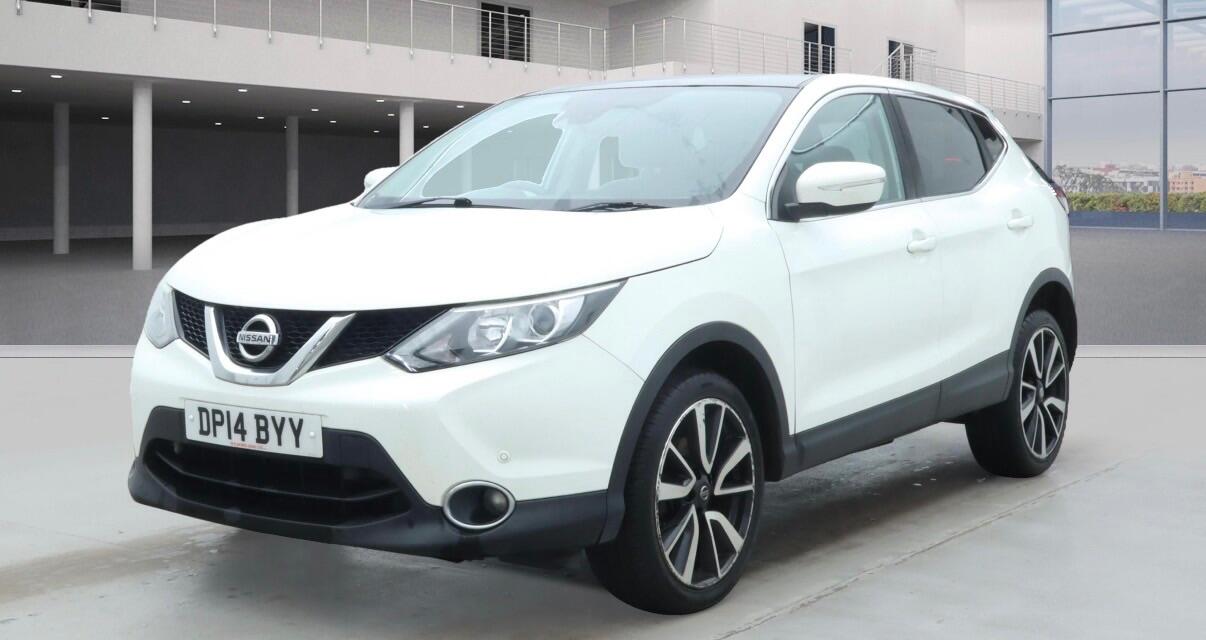 Used Nissan Qashqai 2014 for sale - 76585039: Photo 2