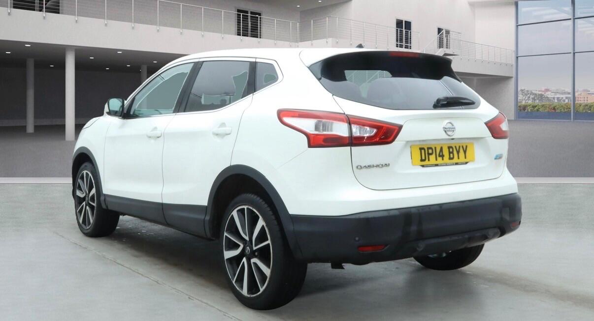 Used Nissan Qashqai 2014 for sale - 76585039: Photo 3
