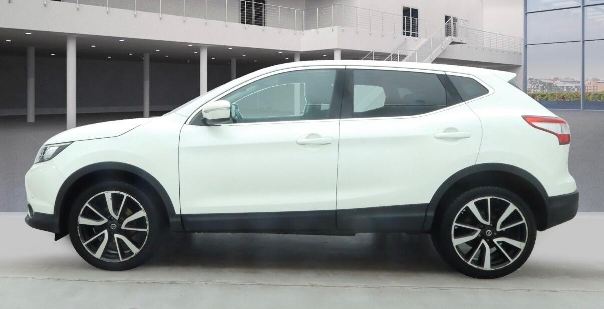Used Nissan Qashqai 2014 for sale - 76585039: Photo 4