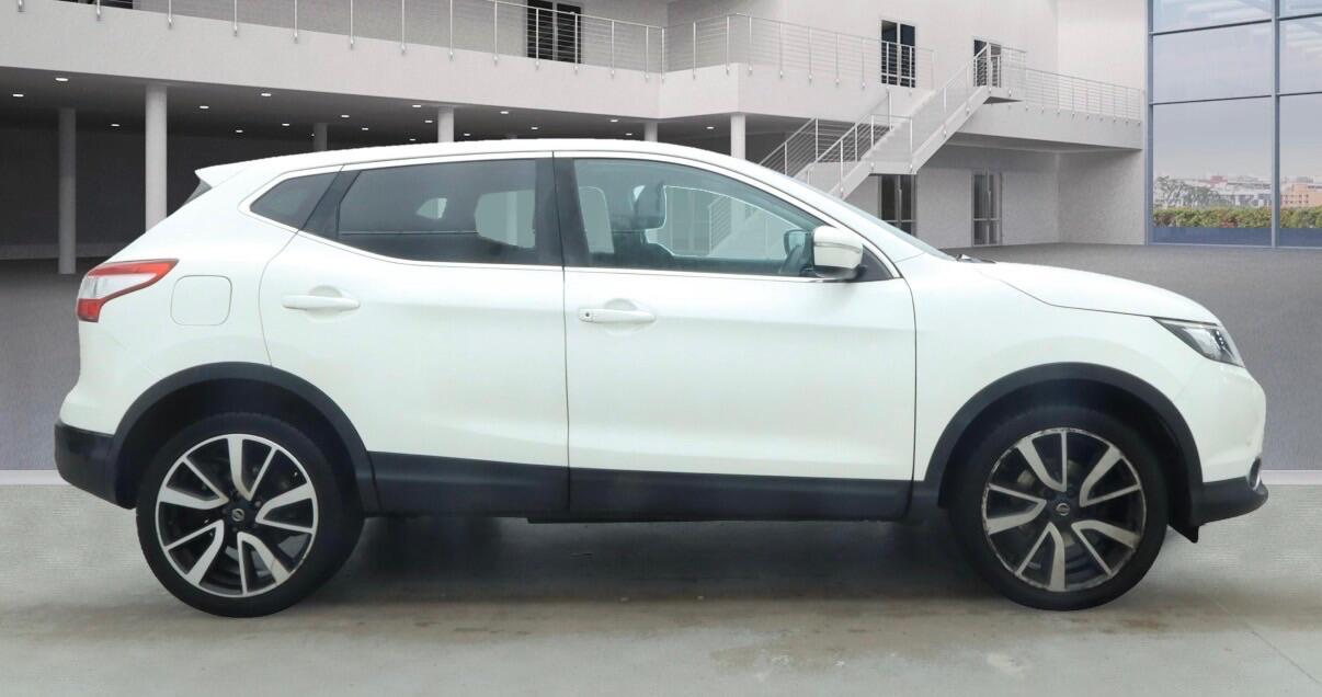Used Nissan Qashqai 2014 for sale - 76585039: Photo 5