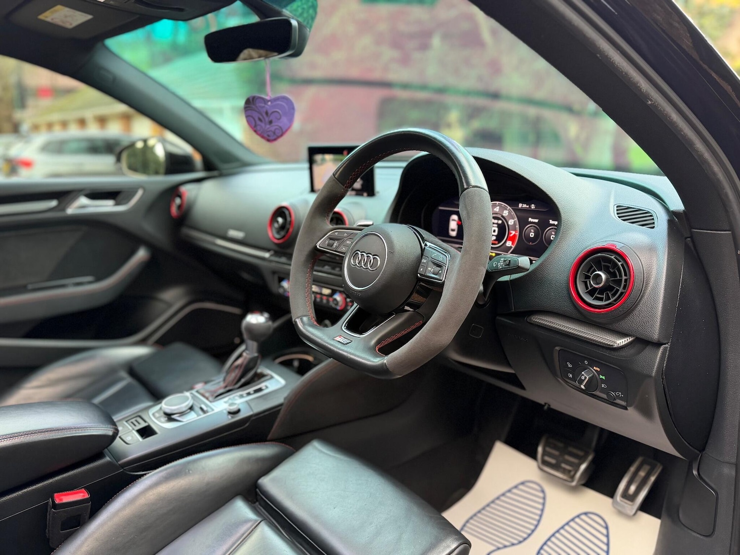 Used Audi RS3 2018 for sale - 76990035: Photo 15