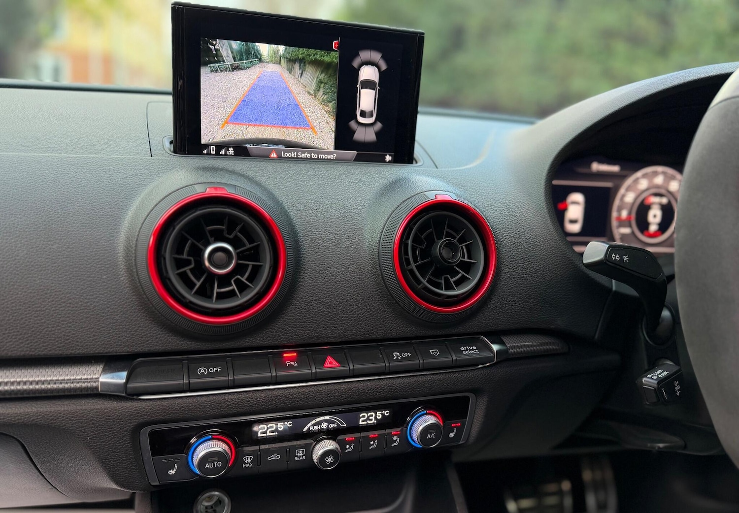 Used Audi RS3 2018 for sale - 76990035: Photo 21