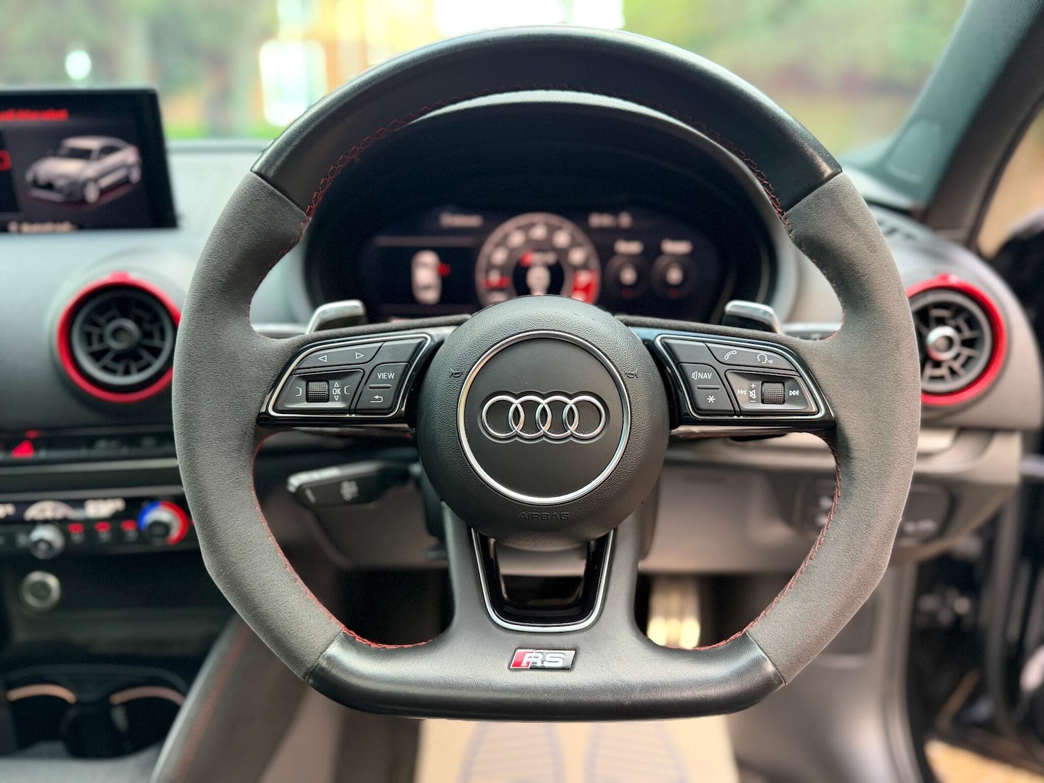 Used Audi RS3 2018 for sale - 76990035: Photo 39