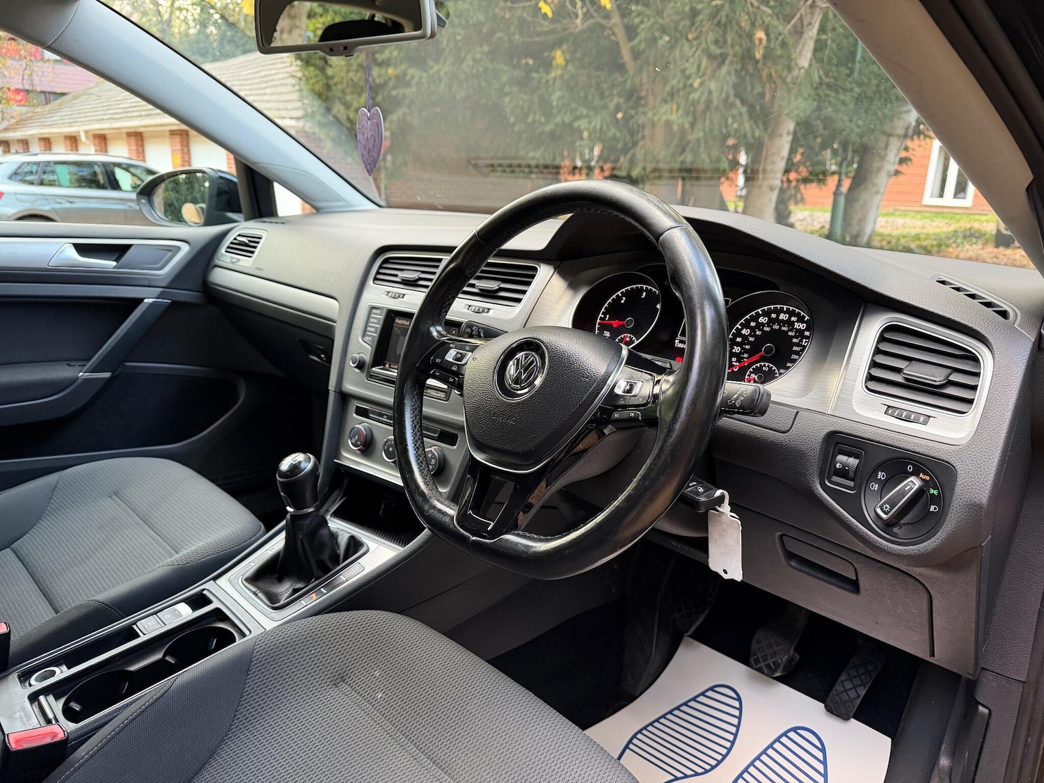 Used Volkswagen Golf for sale - 76550610: Photo 10