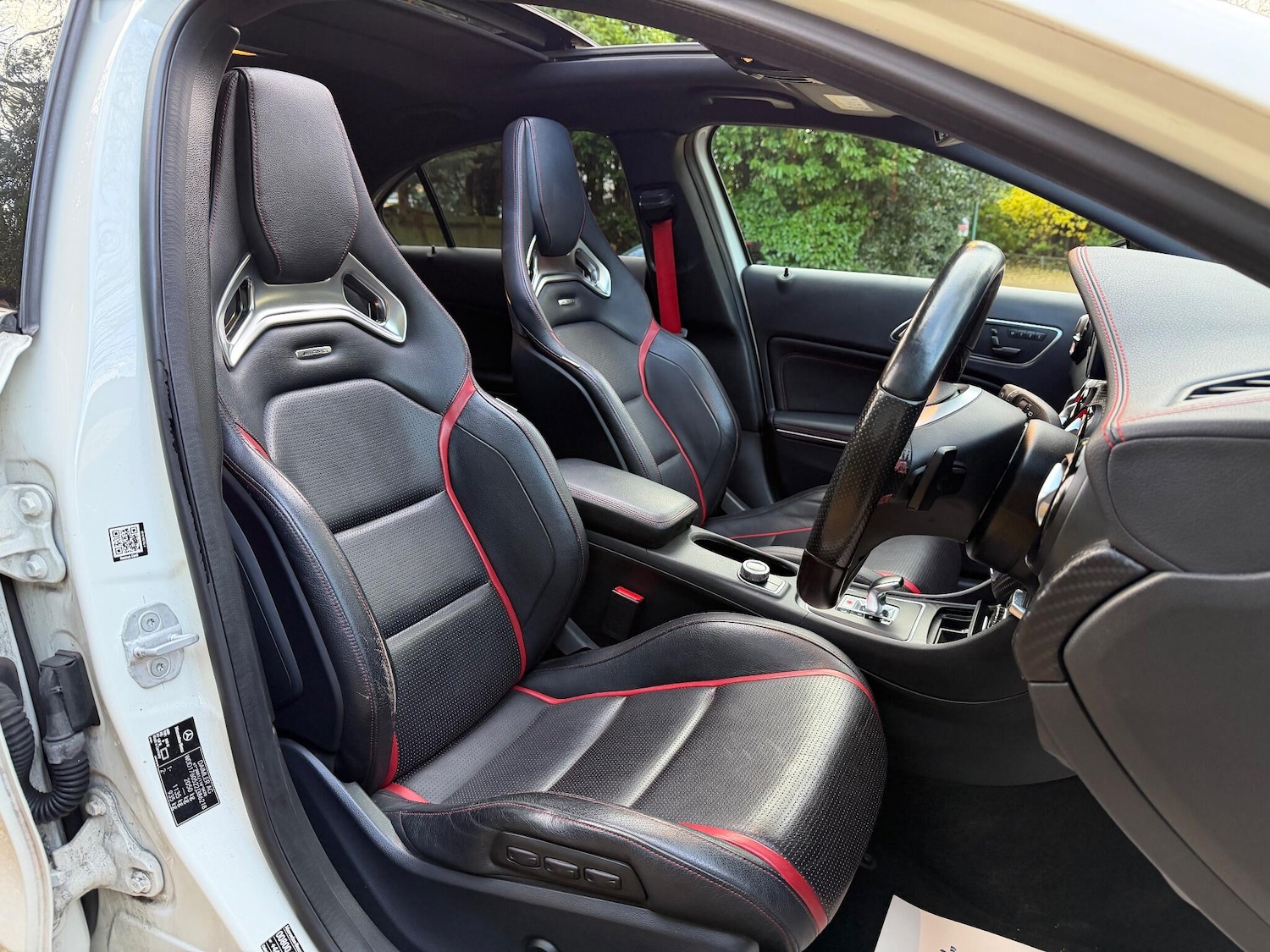 Used Mercedes-Benz A-Class 2015 for sale - 76855905: Photo 14