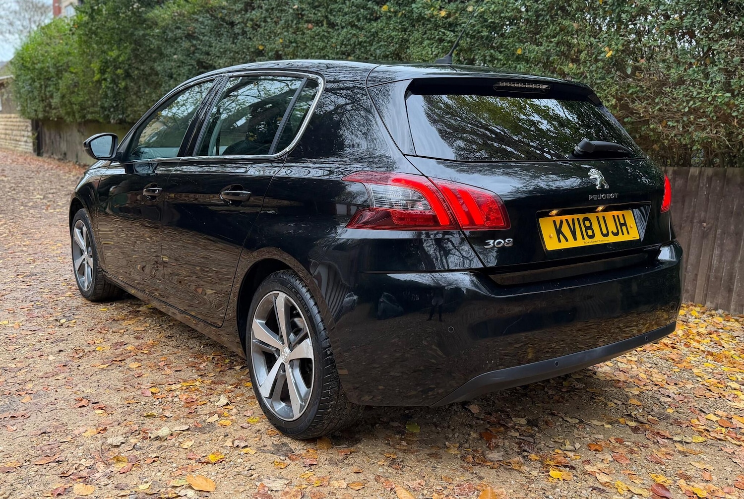 Used Peugeot 308 2018 for sale - 76802435: Photo 4