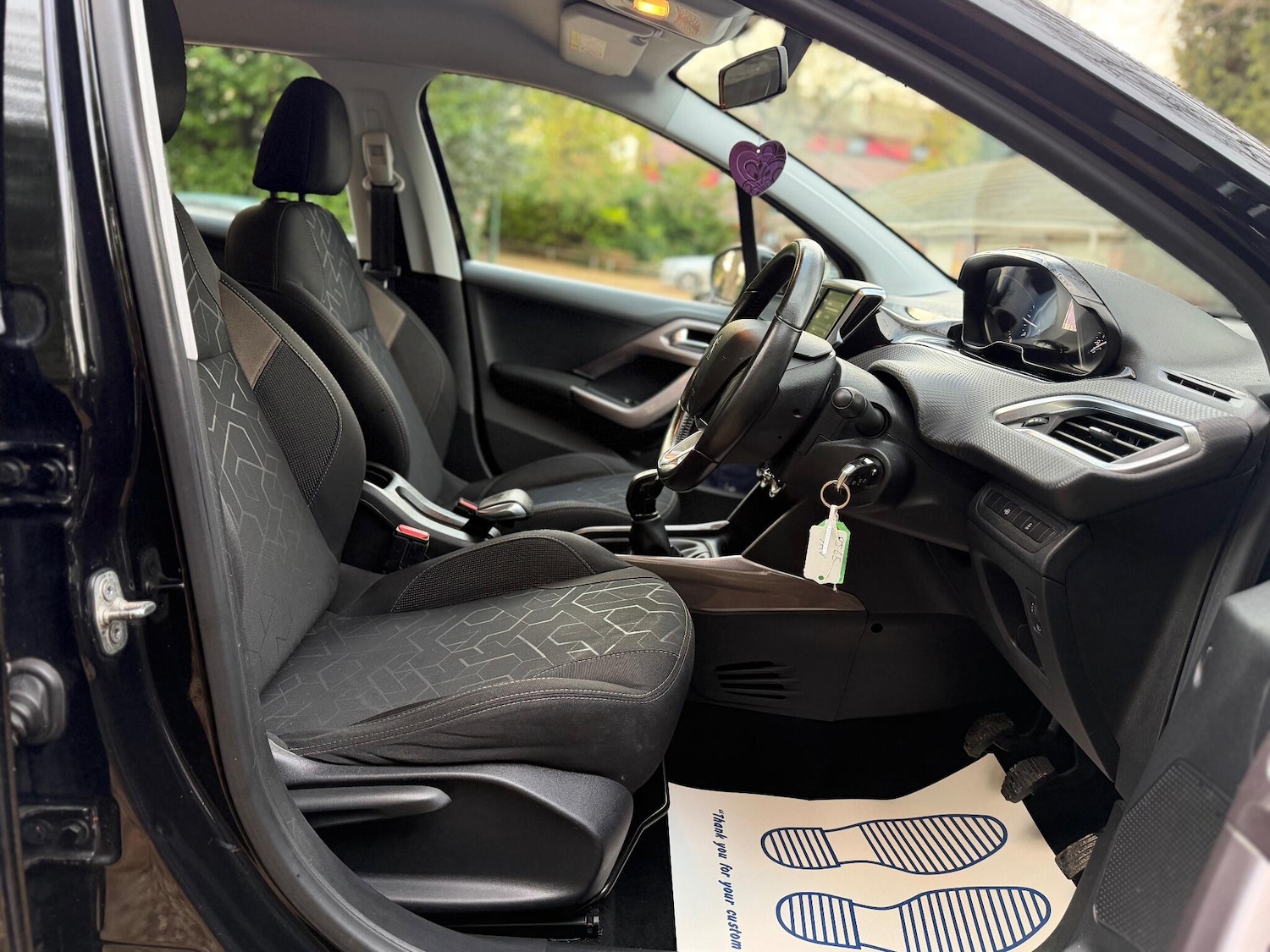 Used Peugeot 2008 2015 for sale - 76550803: Photo 13