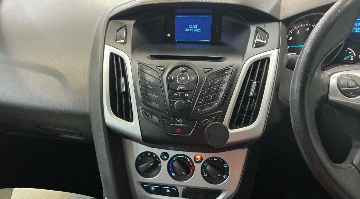 Used Ford Focus 2011 for sale - 76855675: Photo 11