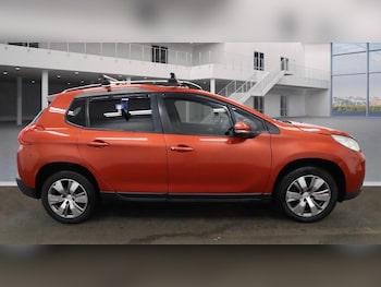 Used Peugeot 2008 2015 for sale - 76839574: Photo