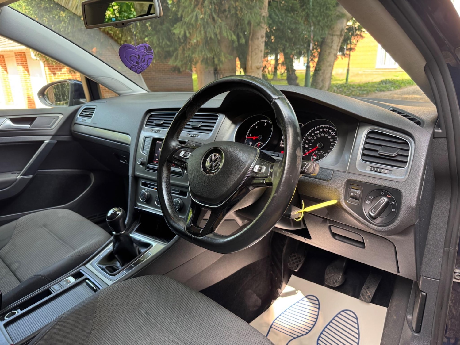 Used Volkswagen Golf 2013 for sale - 76549374: Photo 9