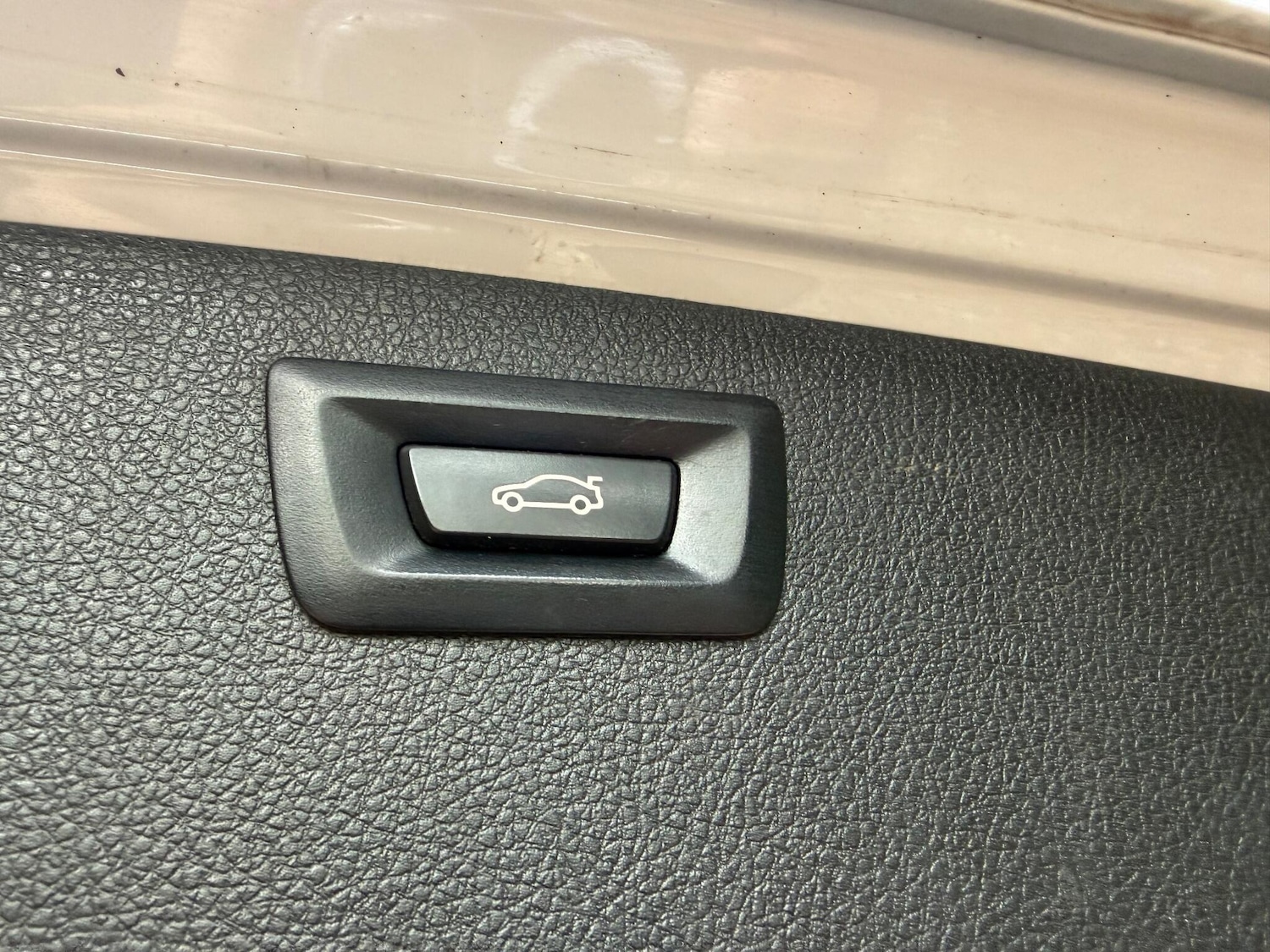 Used BMW 3 Series for sale - 76549404: Photo 17