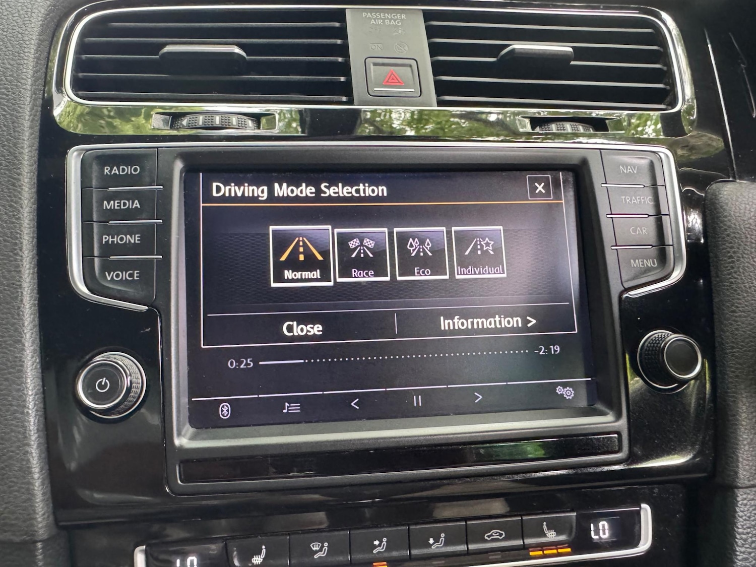 Used Volkswagen Golf for sale - 76551039: Photo 25