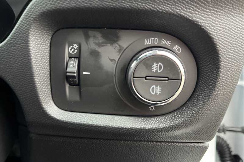 Used Vauxhall Corsa 2024 for sale - 76928232: Photo 52