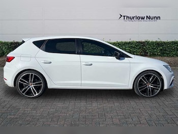 Used SEAT Leon 2019 for sale - 77600625: Photo