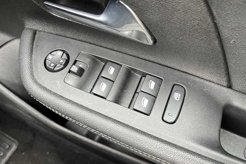 Used Vauxhall Mokka 2023 for sale - 76315841: Photo 16