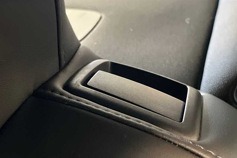 Used Tesla Model 3 2024 for sale - 77648403: Photo 35