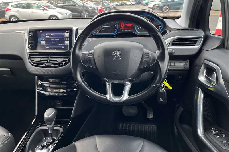 Used Peugeot 2008 2016 for sale - 76487652: Photo 11