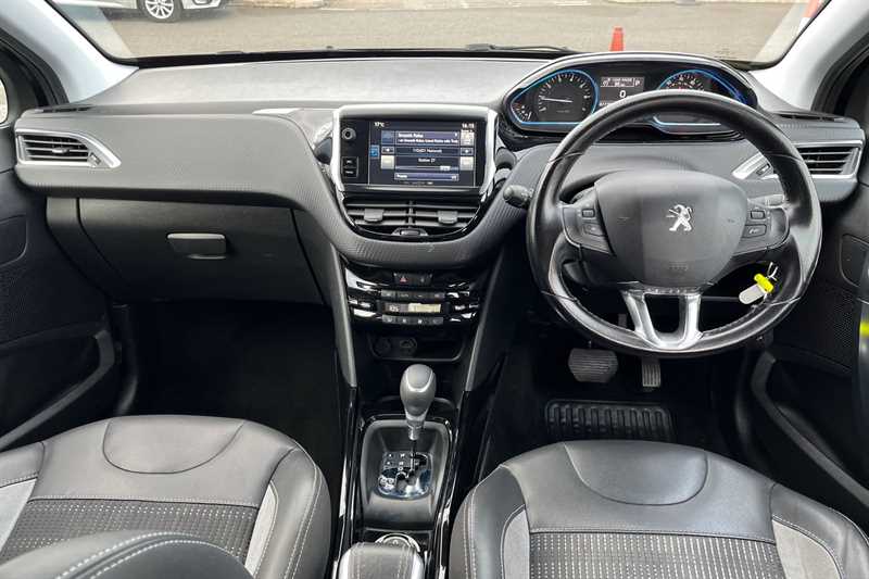 Used Peugeot 2008 2016 for sale - 76487652: Photo 12