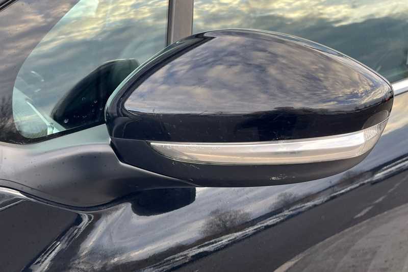 Used Peugeot 2008 2016 for sale - 76487652: Photo 26