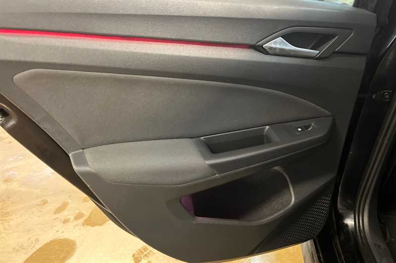 Used Volkswagen Golf 2020 for sale - 77471300: Photo 29