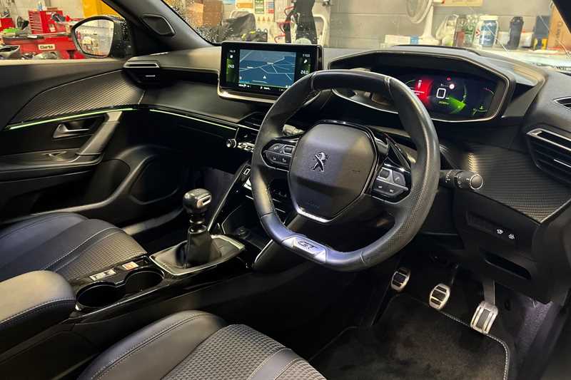 Used Peugeot 2008 2022 for sale - 76875295: Photo 10