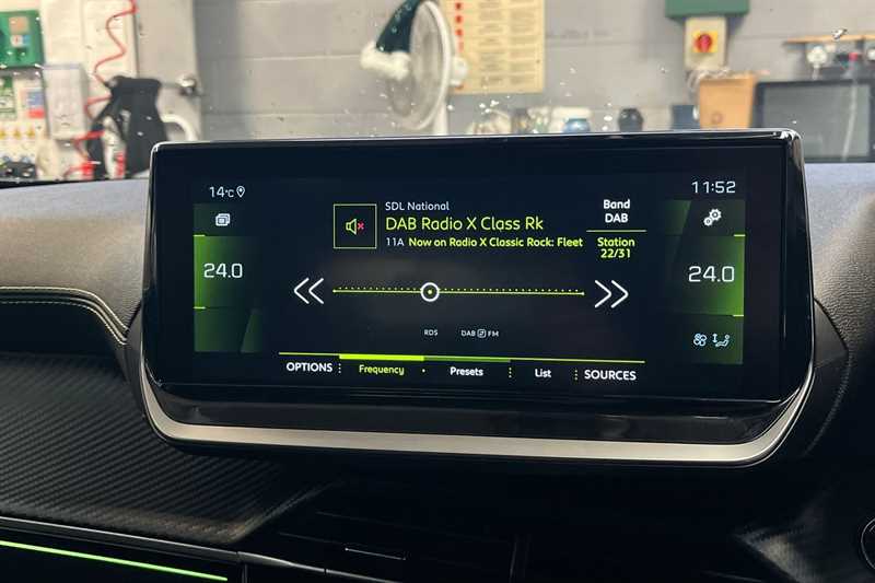 Used Peugeot 2008 2022 for sale - 76875295: Photo 17