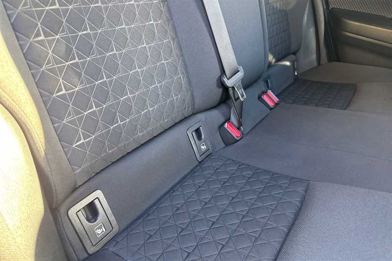 Used Toyota C-HR 2020 for sale - 78159082: Photo 41