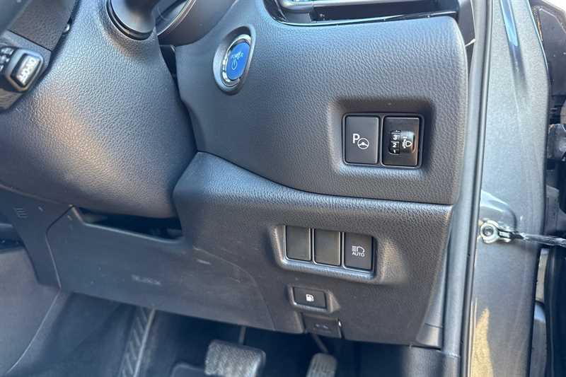 Used Toyota C-HR 2020 for sale - 78159082: Photo 43