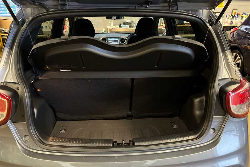 Used Hyundai i10 2019 for sale - 77471555: Photo 24