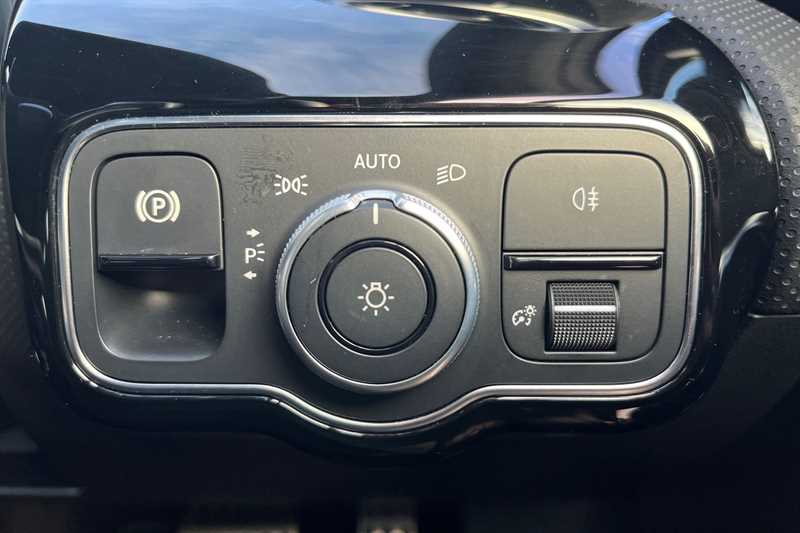 Used Mercedes-Benz A-Class 2020 for sale - 76593840: Photo 50