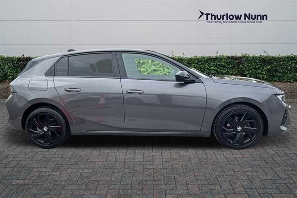 Used Vauxhall Astra 2022 for sale - 76204416: Photo 2