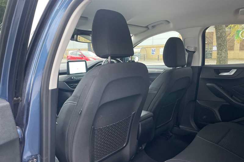 Used Ford Focus 2020 for sale - 76636093: Photo 27