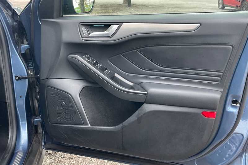 Used Ford Focus 2020 for sale - 76636093: Photo 34