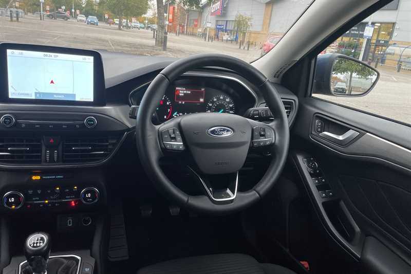 Used Ford Focus 2020 for sale - 76636093: Photo 9