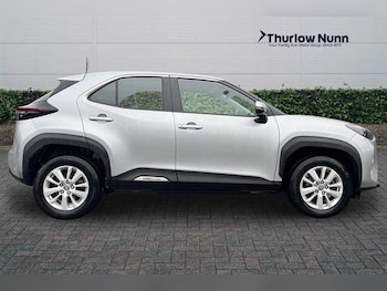 Used Toyota Yaris Cross 2024 for sale - 77414045: Photo