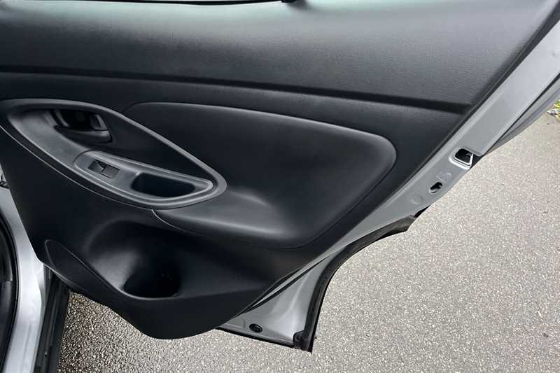 Used Toyota Yaris Cross 2024 for sale - 77414045: Photo 43