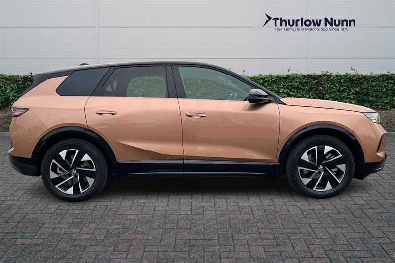 Used Vauxhall Grandland 2024 for sale - 77146635: Photo 2