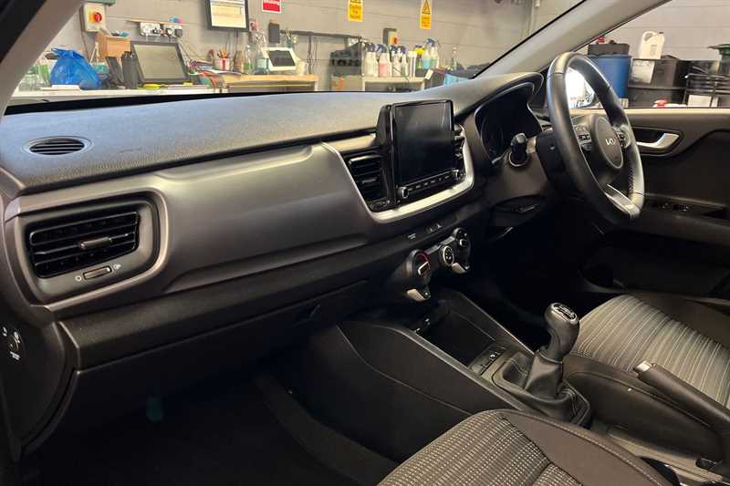 Used Kia Stonic 2023 for sale - 77146498: Photo 13