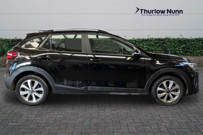 Used Kia Stonic 2023 for sale - 77146498: Photo 2