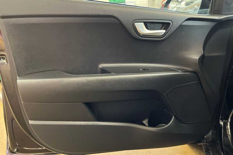 Used Kia Stonic 2023 for sale - 77146498: Photo 27