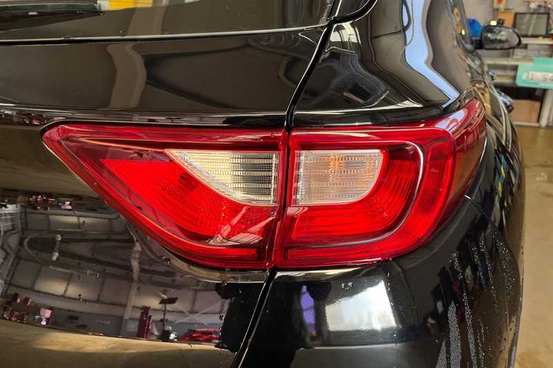 Used Kia Stonic 2023 for sale - 77146498: Photo 37