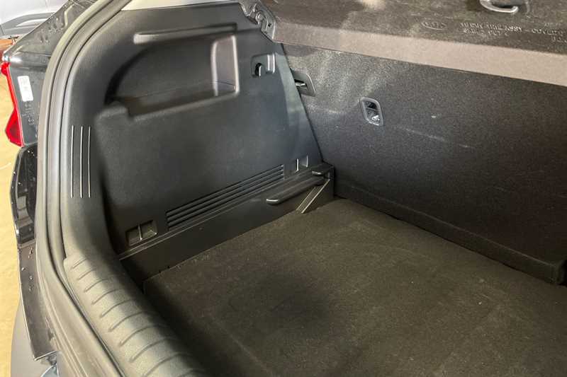 Used Kia Stonic 2023 for sale - 77146498: Photo 38