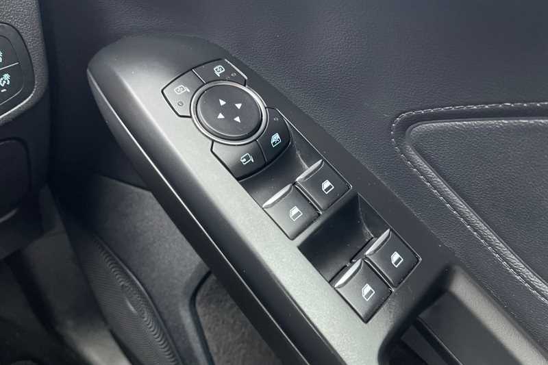 Used Ford Focus 2020 for sale - 76717758: Photo 16