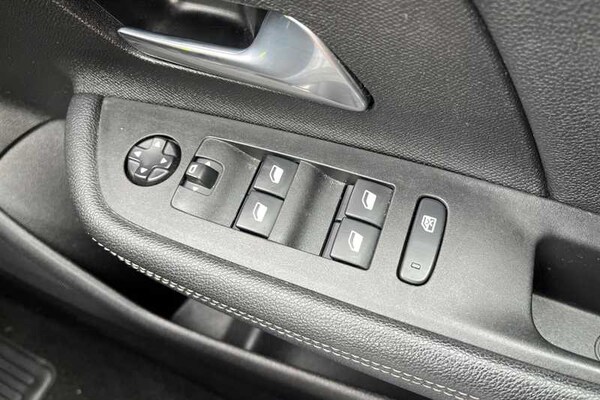 Used Vauxhall Mokka 2023 for sale - 76204192: Photo 16