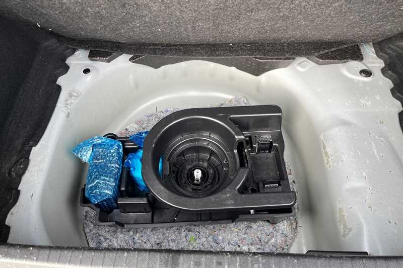 Used Vauxhall Corsa 2023 for sale - 76328460: Photo 41